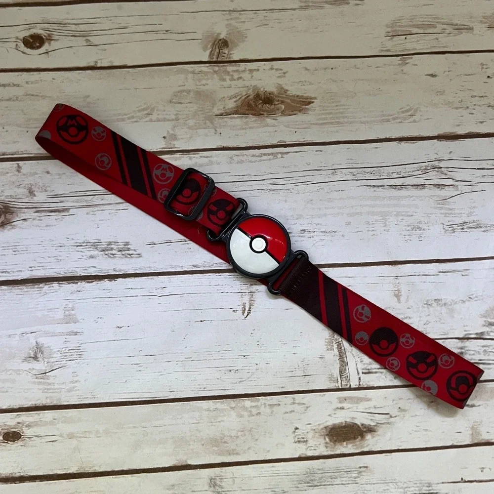 Nintendo 2018 Clip n Go Adjustable Pokémon Pokeball Buckle Belt